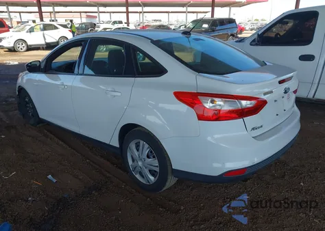 2012 Ford Focus Se из США, поврежденный, VIN 1FAHP3F2XCL217136